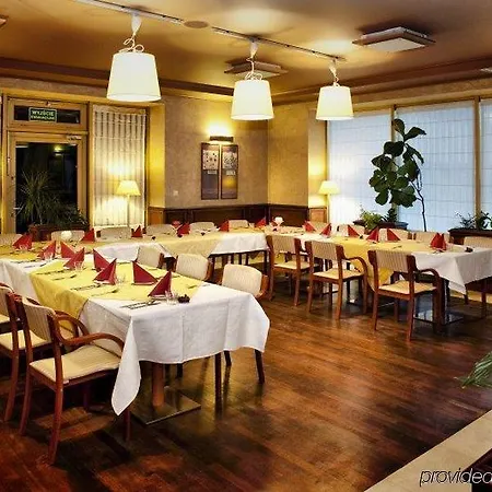 Business Vega 3*
