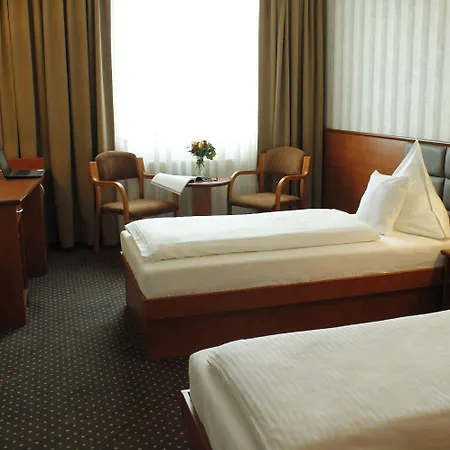Hotel Business Vega Vratislav