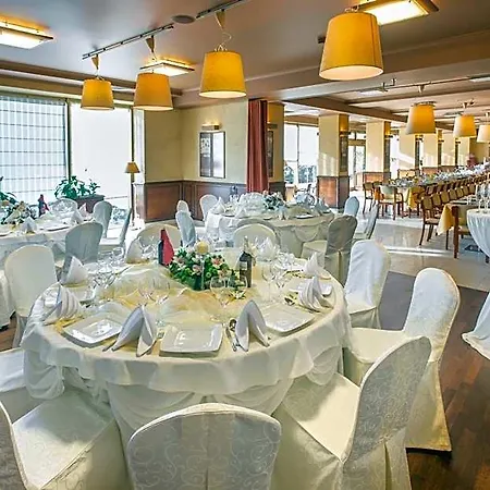 Business Vega Отель 3*