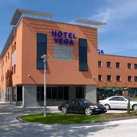 Отель Business Vega Вроцлав