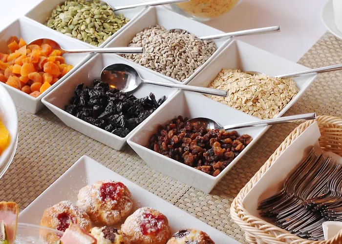 Business Vega מלון