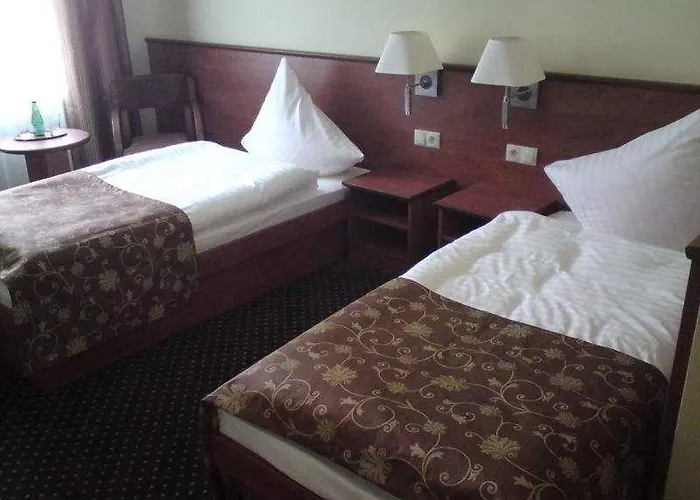 弗罗茨瓦夫维加商务酒店 3*