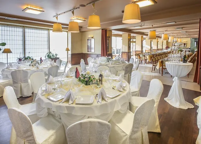 Business Vega מלון 3*